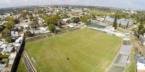 BIENVENIDA LA LA ESCUELITA RACING CLUB DE MONTEVIDEO ES DE