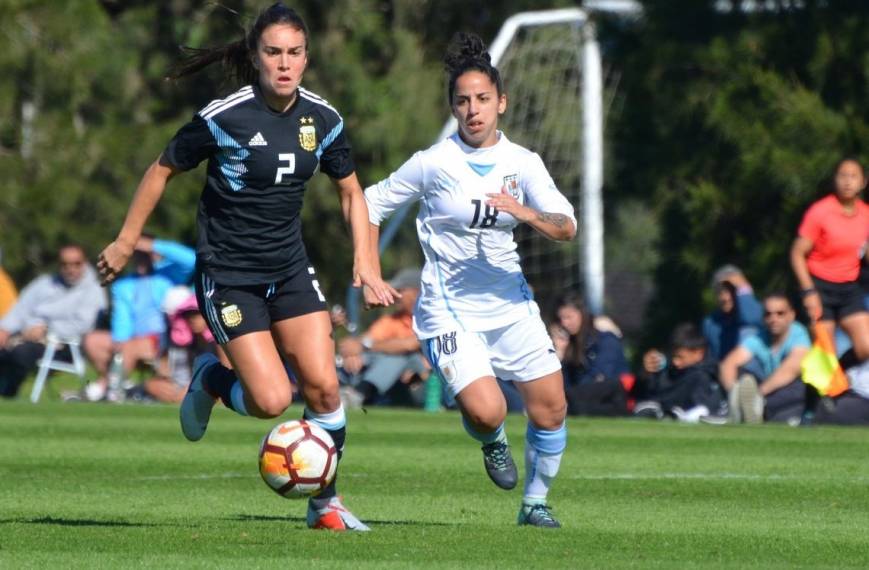 La primera historia del fútbol femenino en Uruguay - EL PAÍS Uruguay