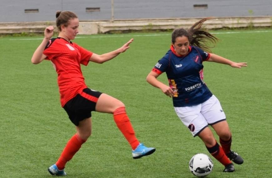 26 años de fútbol femenino de AUF en Uruguay - EL PAÍS Uruguay