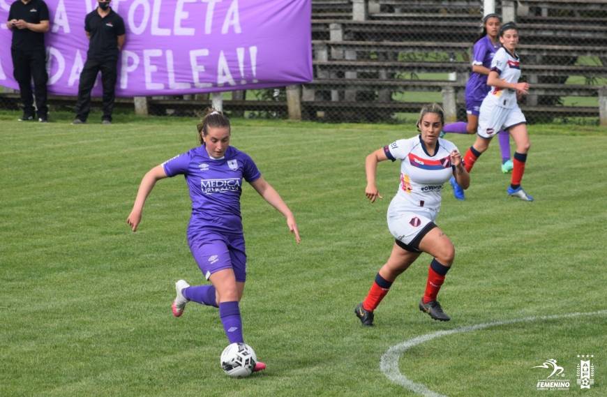 Este domingo, a las 11.00 h, - Futbol Femenino en Uruguay