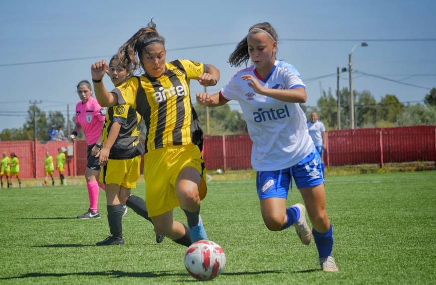 Fútbol Femenino Peñarol 7-0 River Plate