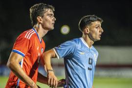 Felipe Carballo obtuvo el premio de mejor jugador del Campeonato Uruguayo  2022 - AUF