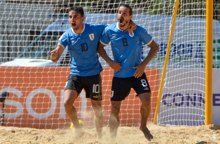 Fútbol playa: Uruguay 5to en Recife