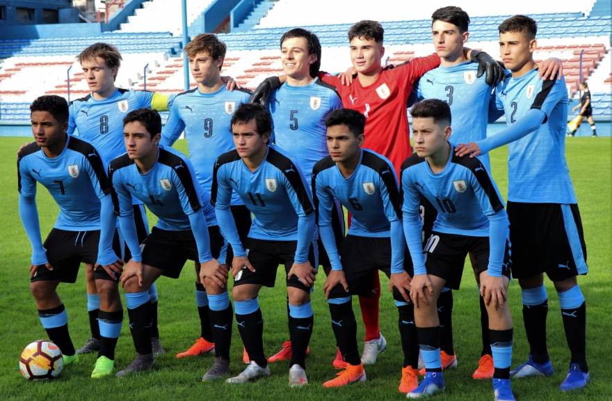 AUF - Selección Uruguaya de Fútbol - #Apertura2019, Hoy, con tres partidos  a las 15 y uno a las 16 h, se complementará la 15a fecha.