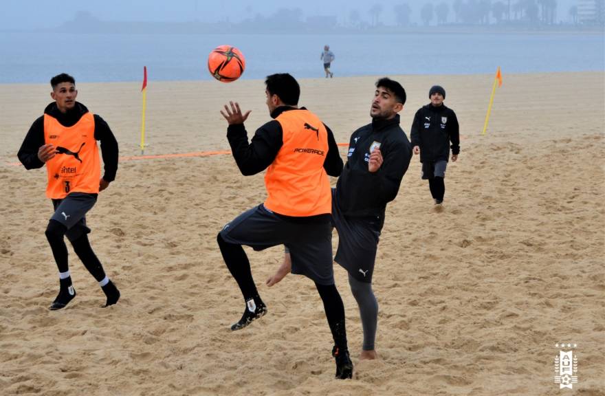 Luis Quinta integra Selección uruguaya de Fútbol Playa que viajó a