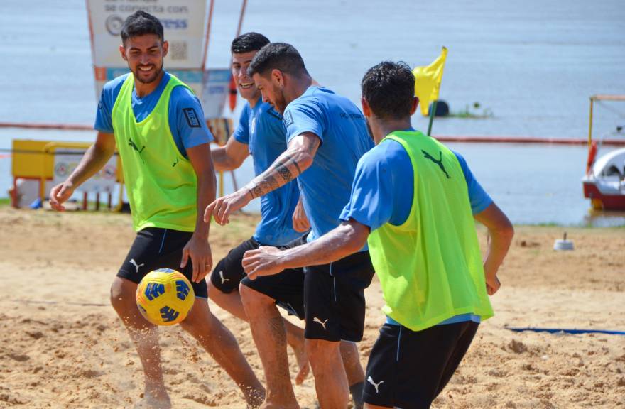 Luis Quinta integra Selección uruguaya de Fútbol Playa que viajó a