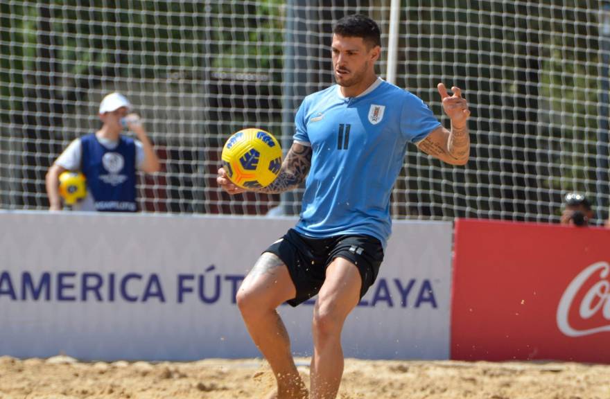 Fútbol playa: Uruguay 5to en Recife