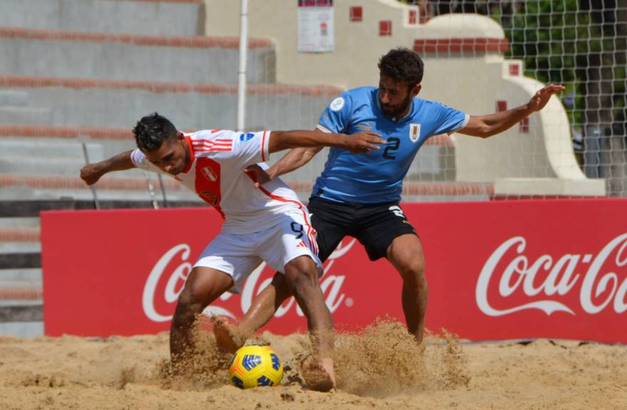 Fútbol playa: Uruguay 5to en Recife