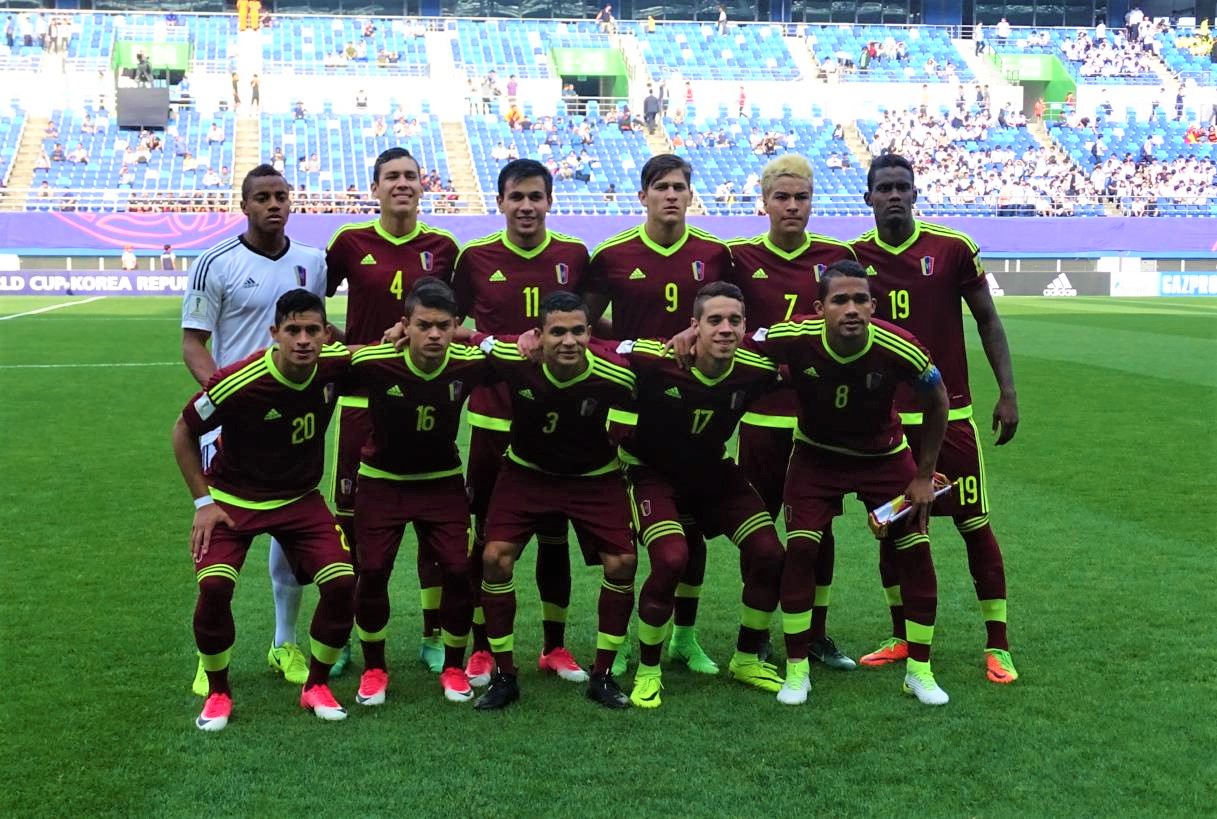 URUGUAY SEMIFINALISTA! Venció a #ESTADOSUNIDOS en el #SUB20