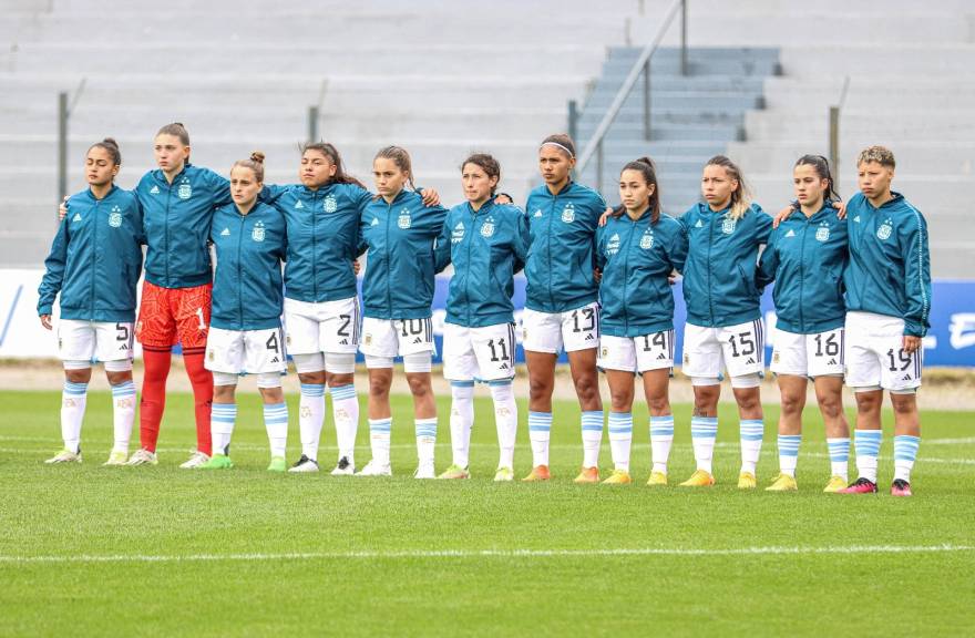 Fútbol femenino: Uruguay se medirá con Argentina en Colonia