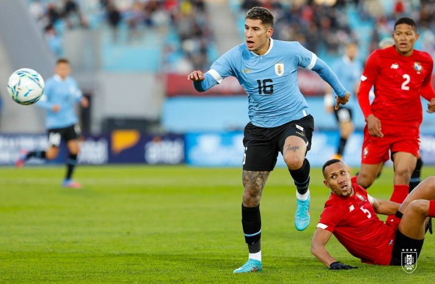 Debuta la selección uruguaya de fútbol en los Panamericanos: detalles del  partido y la actuación de los celestes - EL PAÍS Uruguay