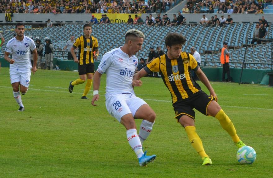 Canadian Exports: Lucas Cavallini notches sixth goal in six games for  Uruguay's Centro Atletico Fenix