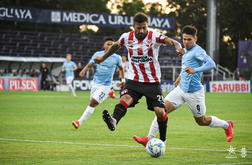 Fútbol uruguayo. Finaliza la fecha número 13 del Clausura: Nacional gana la Tabla  Anual