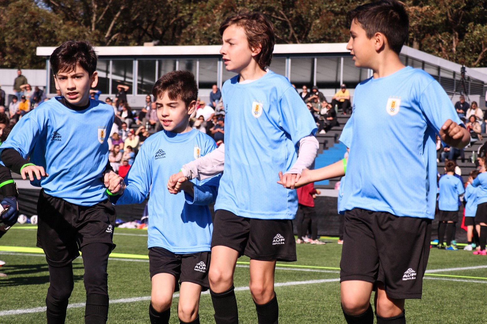  Uruguay - Conjunto deportivo de fútbol para niños