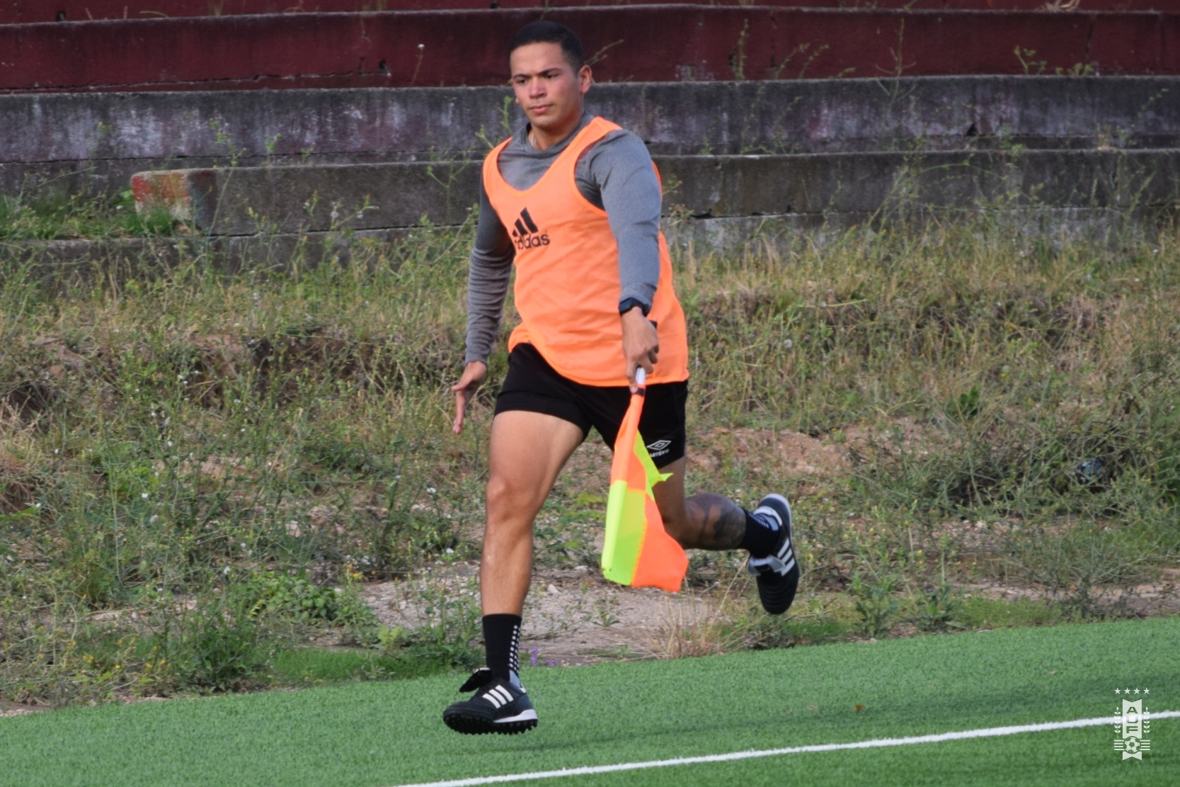 Gabriel - Montevideo,Montevideo: Curso para personas que quieran ser  arbitros en el futbol amateur y base para futbol profesional.