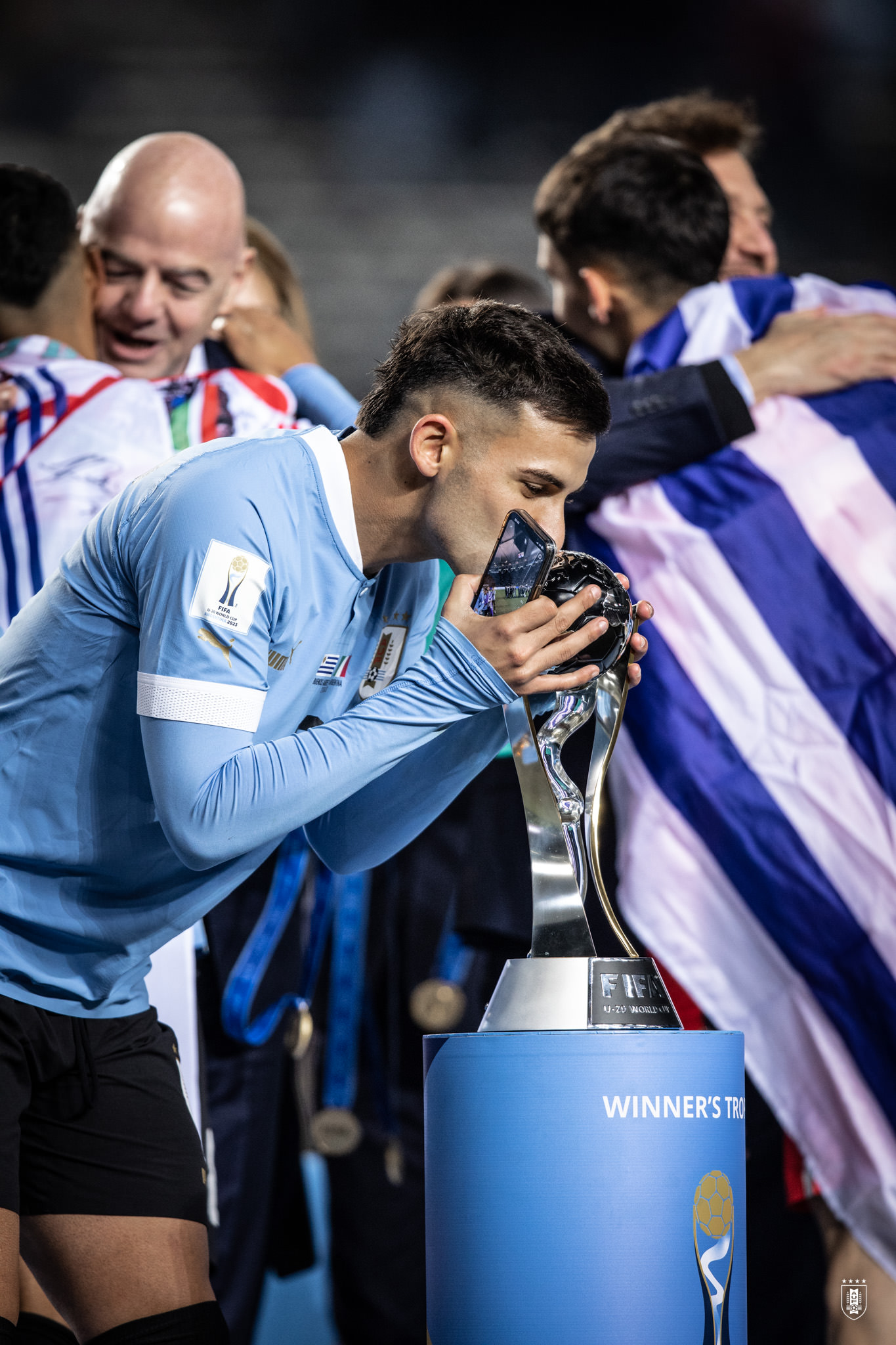 Uruguay derrota 1-0 a Italia y gana por primera vez un Mundial Sub-20