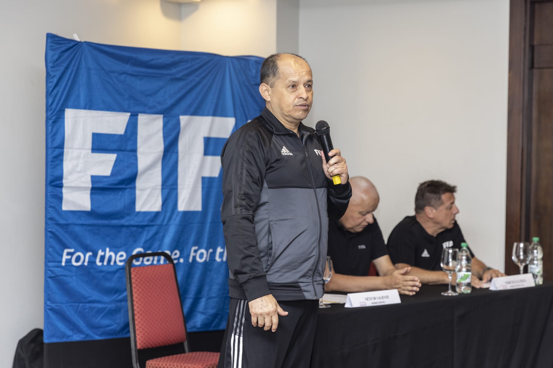 Curso FIFA-RAP para árbitros de fútbol playa y fútbol sala - AUF