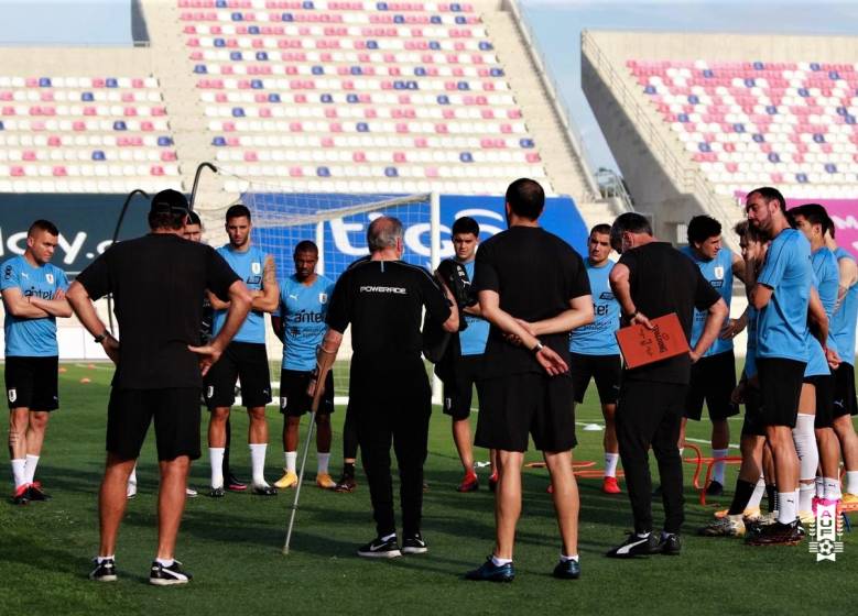 Primer entrenamiento con 22 jugadores en Colombia